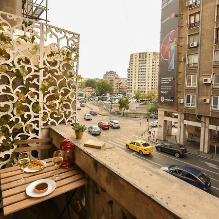 Vintage Elegance, Modern Comfort: 1Br Apartment Overlooking Calea Victoriei Bucarest Exterior foto